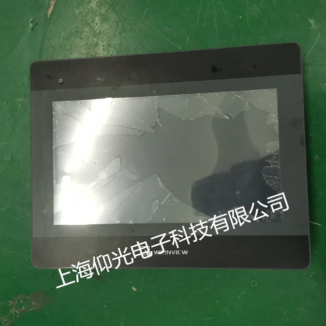威綸觸摸屏維修常見故障 MT8070iH觸摸失靈 無(wú)顯示修理 當(dāng)天好
