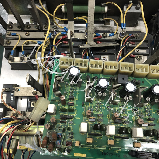西威變頻器AVY2075-EBL-BR4負載出現短路維修方案