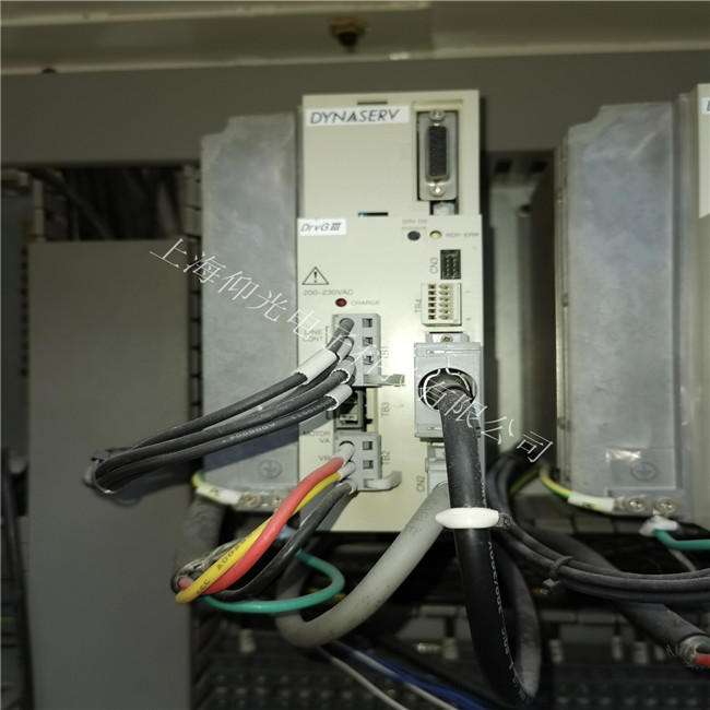 丹佛斯Danfoss上電跳閘或變頻器主電源接線端子部分出現火花