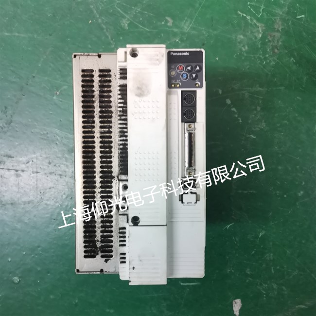 松下驅(qū)動(dòng)器電容故障該怎么維修呢??jī)r(jià)格多少?