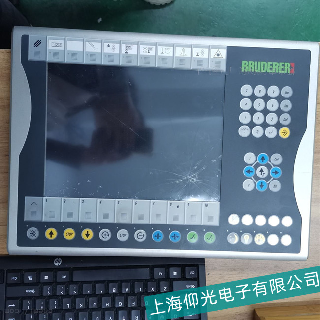 進口倍福觸摸屏花屏黑屏維修維護