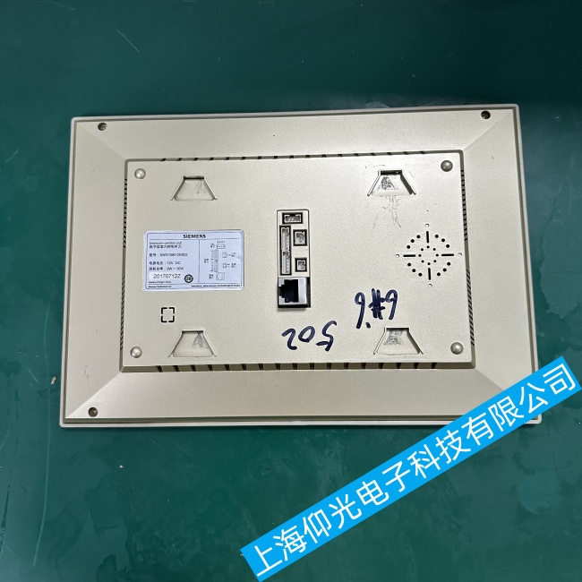西門子數(shù)字型室內(nèi)控制單元觸摸屏5WG1580-2EB02無(wú)法正常工作故障維修哪里有