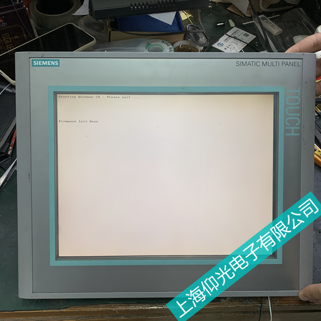 西門子觸摸屏TP1500 6AV2 124-0QC02-0AX0黑屏故障維修方法