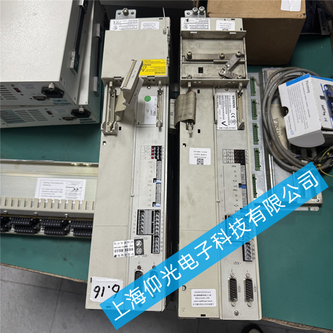 TŷSރr-611uψ007S޷